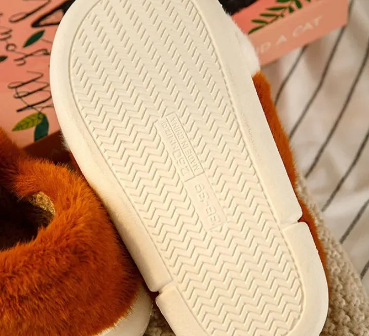 PawSoft™ Plush Slippers – Cozy Indoor Comfort with Cute Vibes
